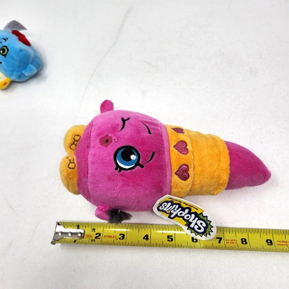 Shopkins Lippy Lips Pink Lipstick 9” Plush Toy Moose Enterprises NWT Toaster - Picture 10 of 16